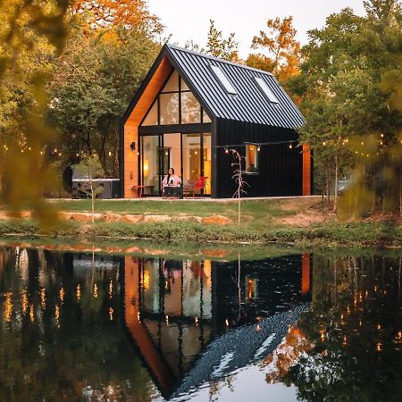 Lakeside South At Live Oak Lake Villa Bellmead Ngoại thất bức ảnh